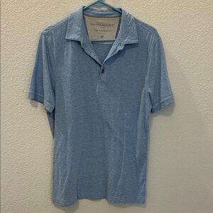 Banana Republic “Vintage T” Polo — Men’s Medium (Light Blue Heather)